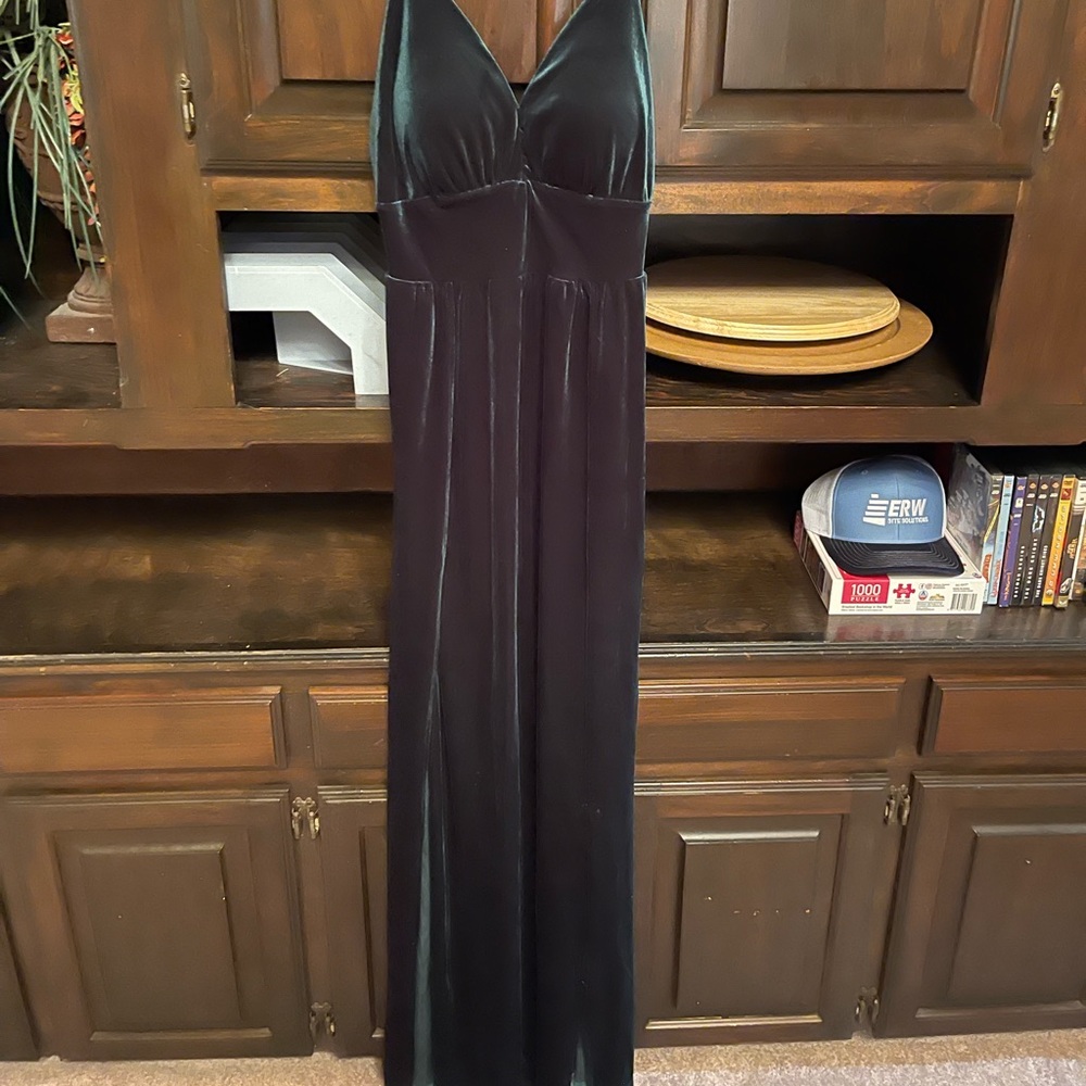 Windsor prom dress worn once